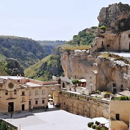 מטרה Cave Rooms Sassi מראה חיצוני תמונה