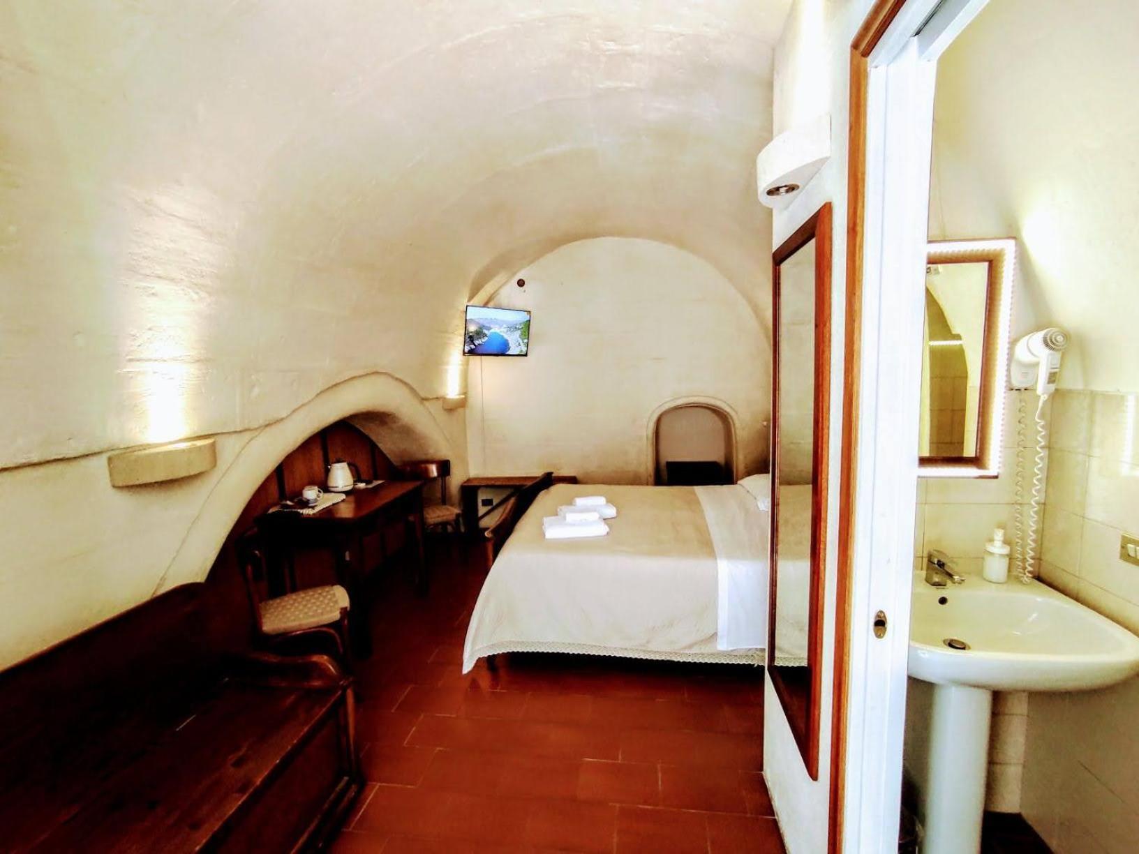 מטרה Cave Rooms Sassi חדר תמונה